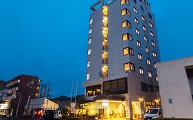 City Hotel Air Port In Prince